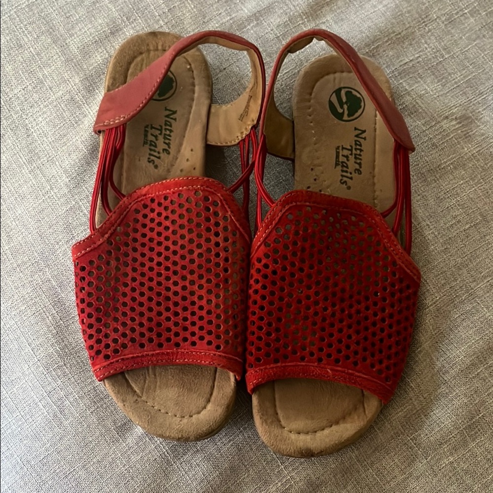 Red Women's Flats